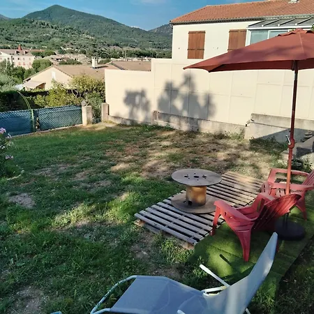 T1 Zen & Bien-etre, A Flanc De Colline 3*